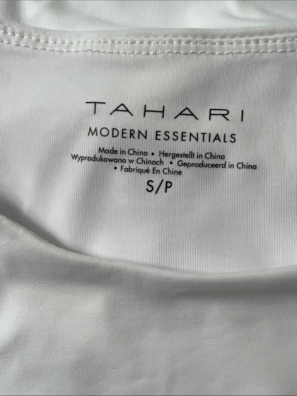 Tahari Modern Essentials Seamless Sleeveless Tank Top in White Women's Sz Small - Picture 7 of 9